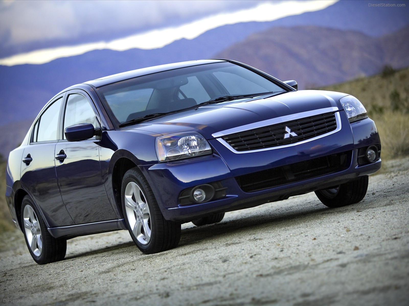 Mitsubishi Galant 2009